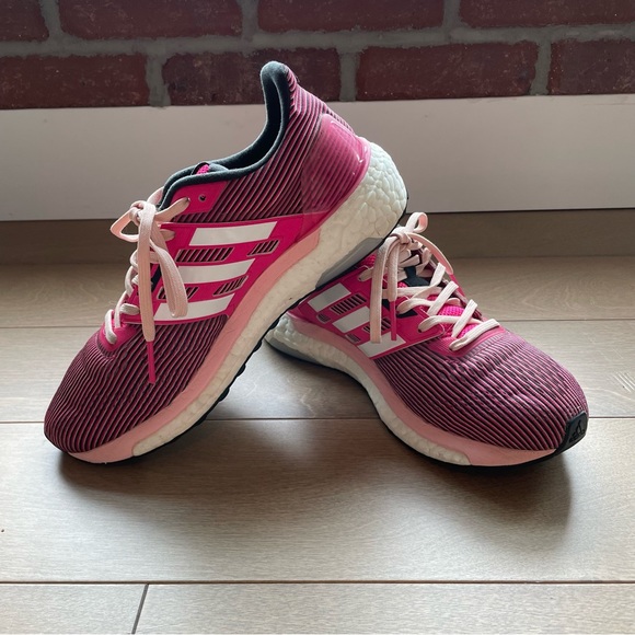 Adidas Ultraboost Supernova Women’s tennis shoes size 8 - Picture 5 of 8